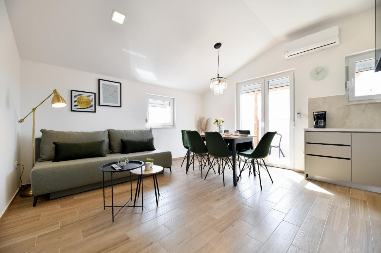 Modern Holiday Apartment "Libra" With Swimming Pool Posedarje Exteriér fotografie