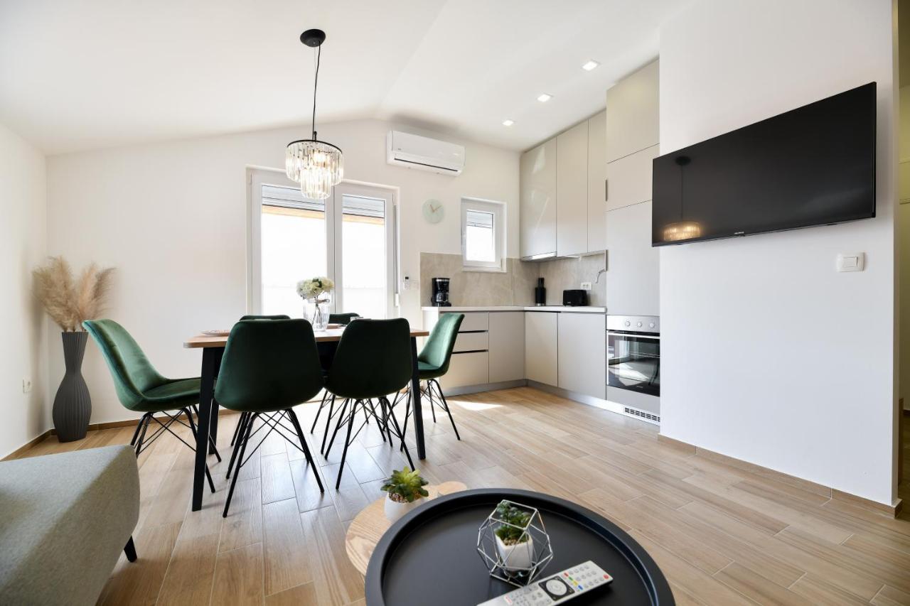 Modern Holiday Apartment "Libra" With Swimming Pool Posedarje Exteriér fotografie