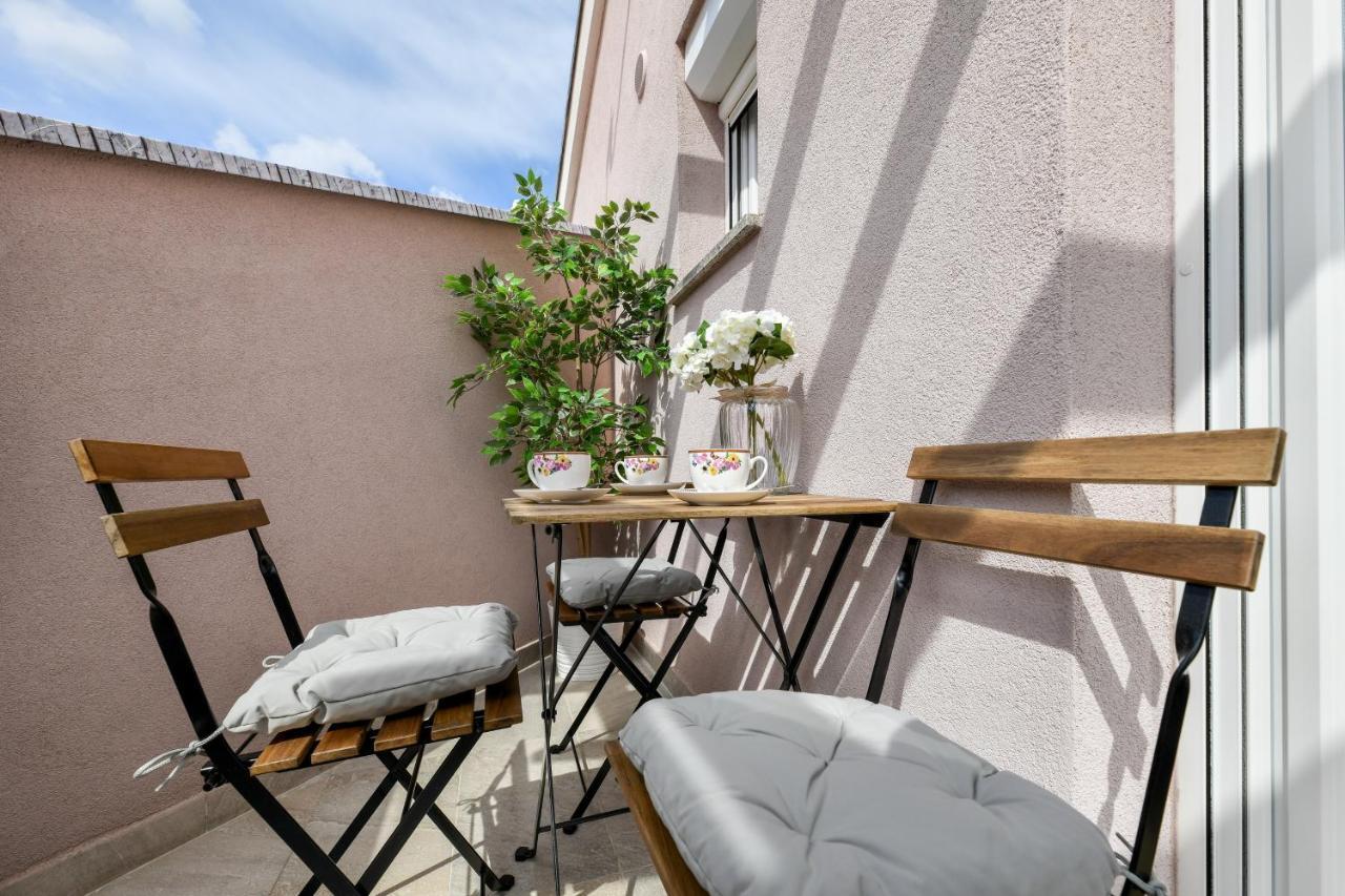 Modern Holiday Apartment "Libra" With Swimming Pool Posedarje Exteriér fotografie